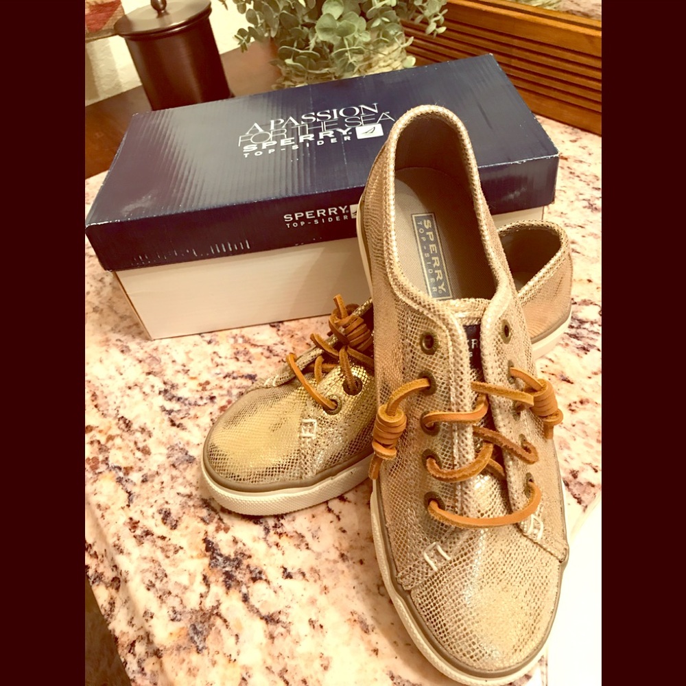 Sperry  Gold Tennis shoes